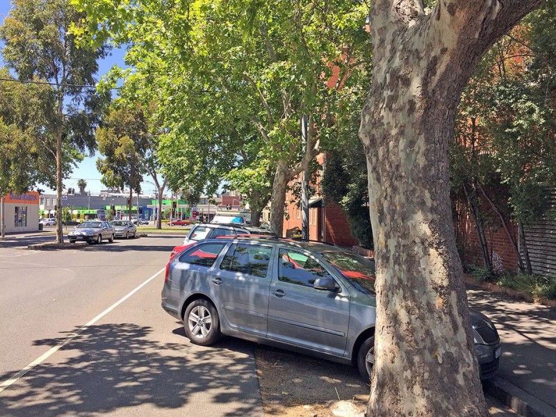 2/31 Barkly Street, Carlton VIC 3053