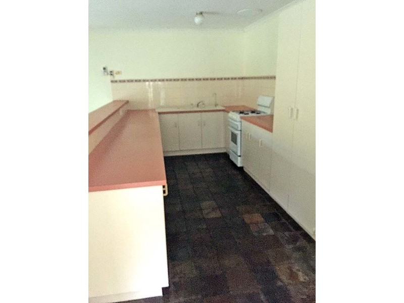 8 Kennington Avenue, Brompton SA 5007