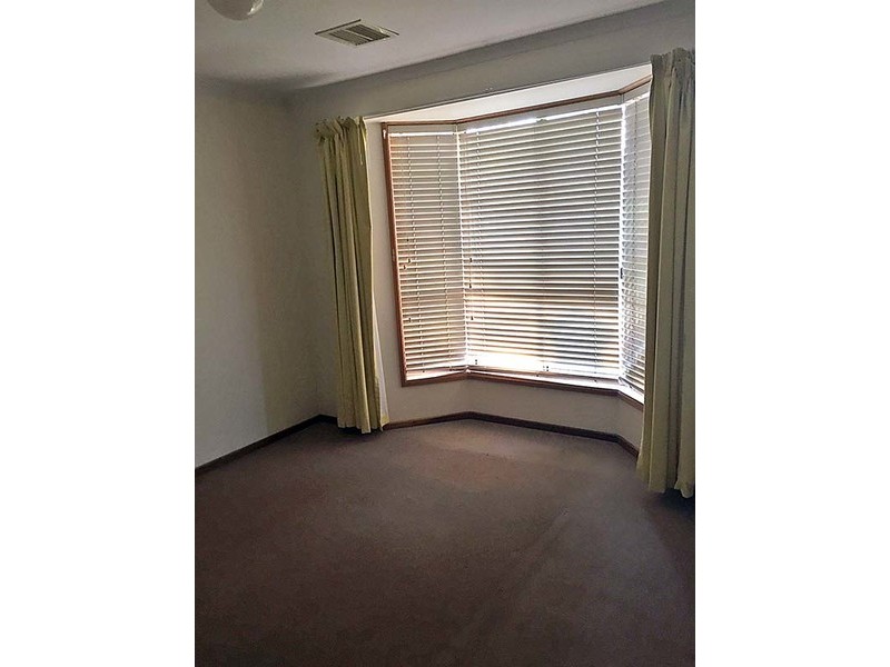 8 Kennington Avenue, Brompton SA 5007