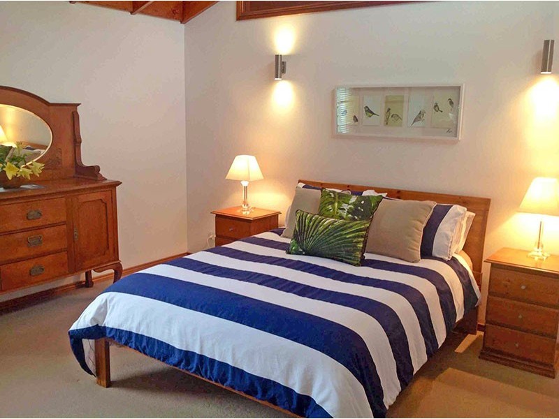 14 Bluewave Crescent, Forresters Beach NSW 2260