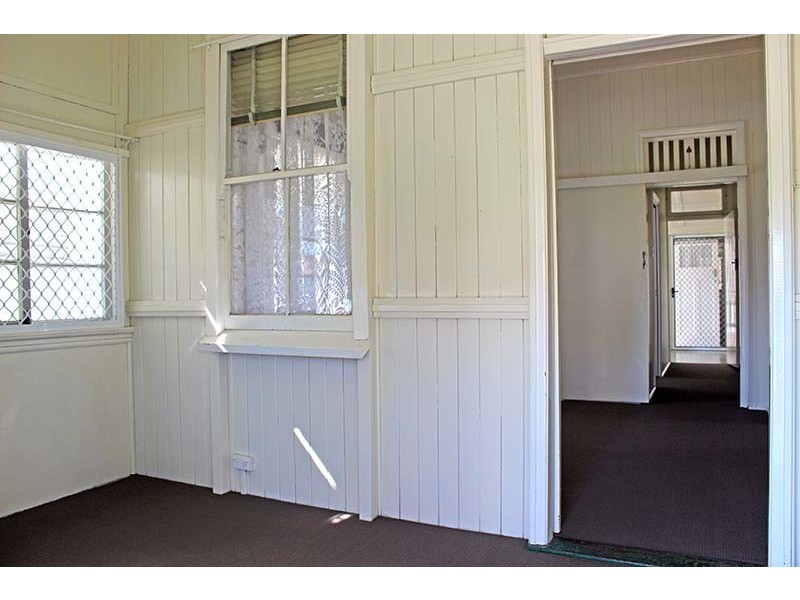 40 Myall Avenue, Warwick QLD 4370