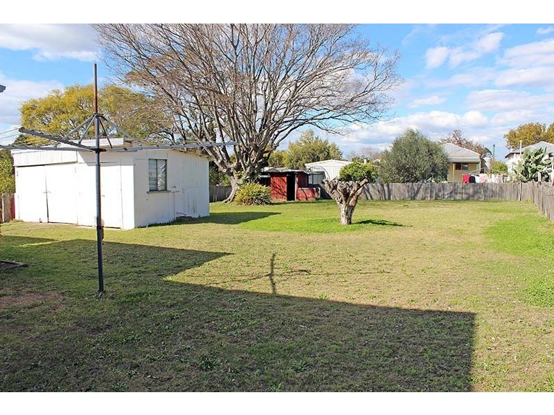 40 Myall Avenue, Warwick QLD 4370