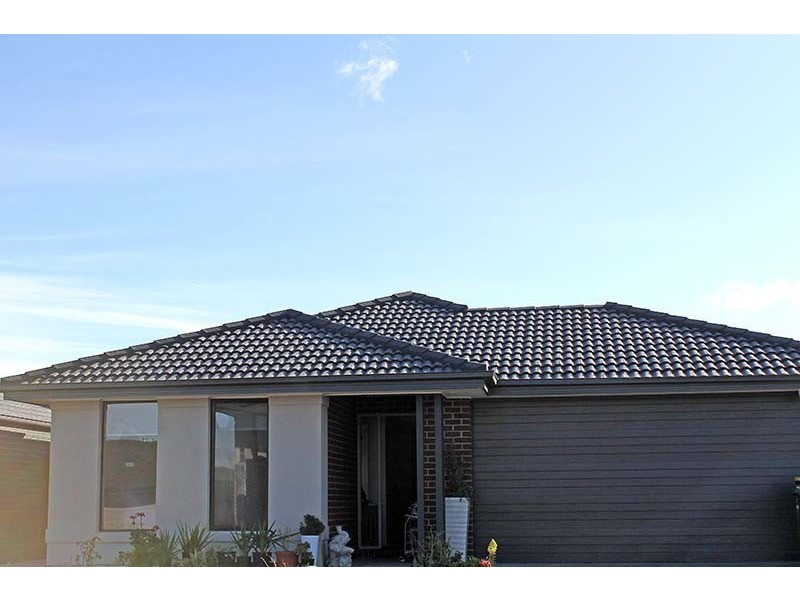 37 Wright Circuit, Plumpton VIC 3335