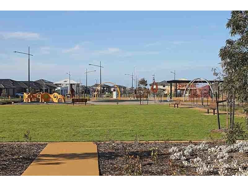 37 Wright Circuit, Plumpton VIC 3335