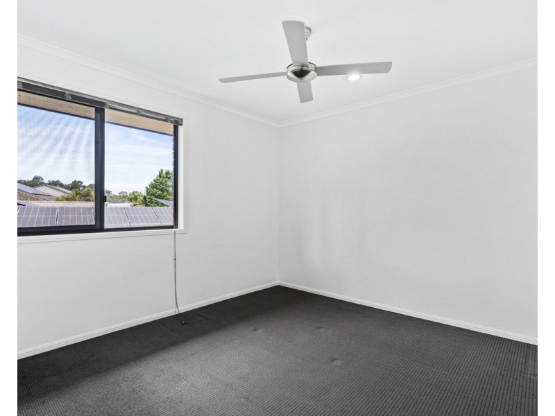 32 Hastings Crescent, Carrara QLD 4211