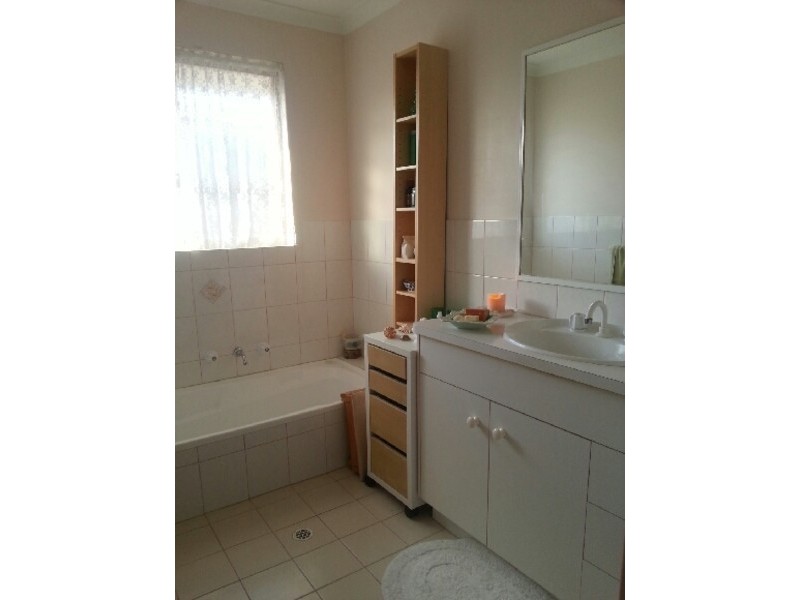 7 Banner Place, Swan View WA 6056