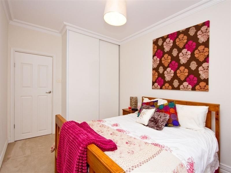 30 Clearview Crescent, Clearview SA 5085