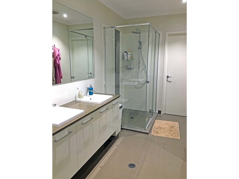 51 Grindelia Drive, Springfield Lakes QLD 4300