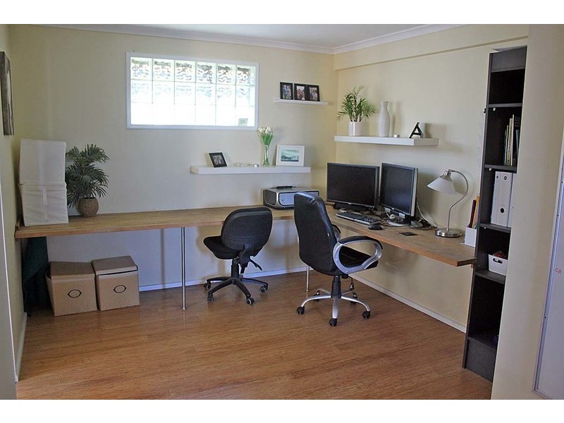 18 Glenmore Street, Kallangur QLD 4503