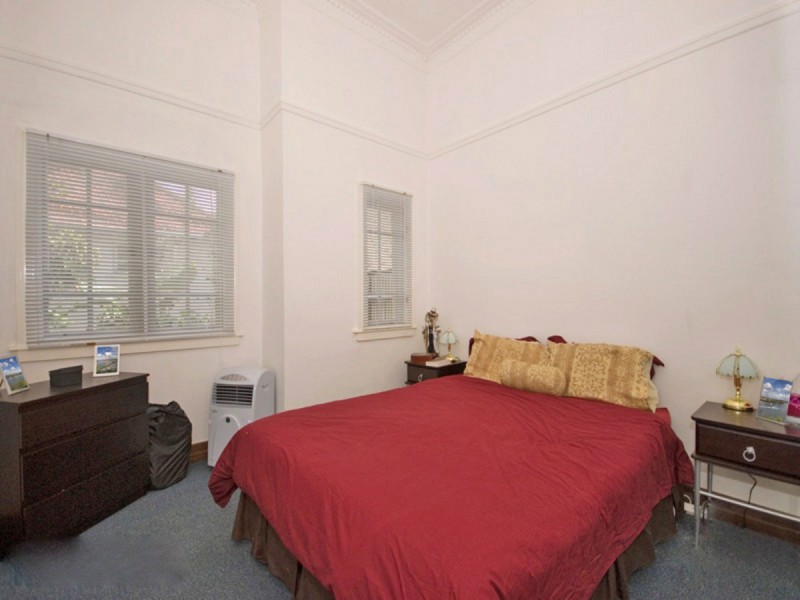 4/35 Hillside Crescent, Hamilton QLD 4007