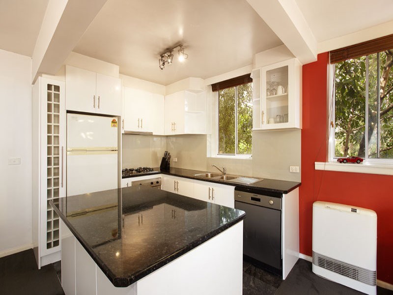 8/150 Alma Road, St Kilda East VIC 3183