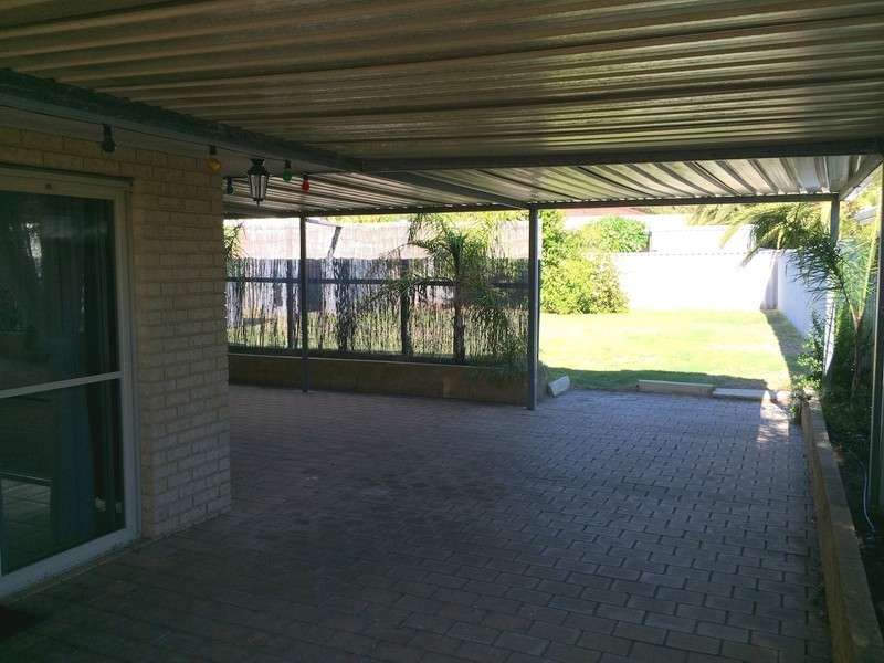 3 Beagle Place, Port Kennedy WA 6172