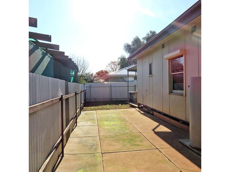 16 Hill Street, Elizabeth South SA 5112