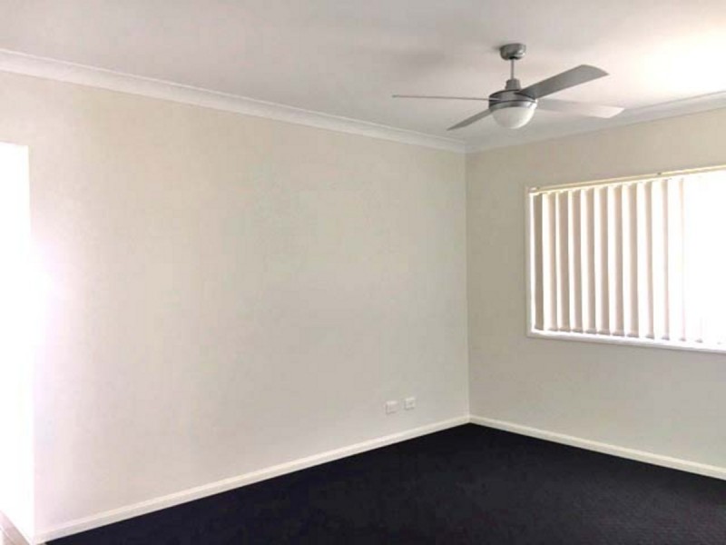 4 Raff Road, Caboolture South QLD 4510