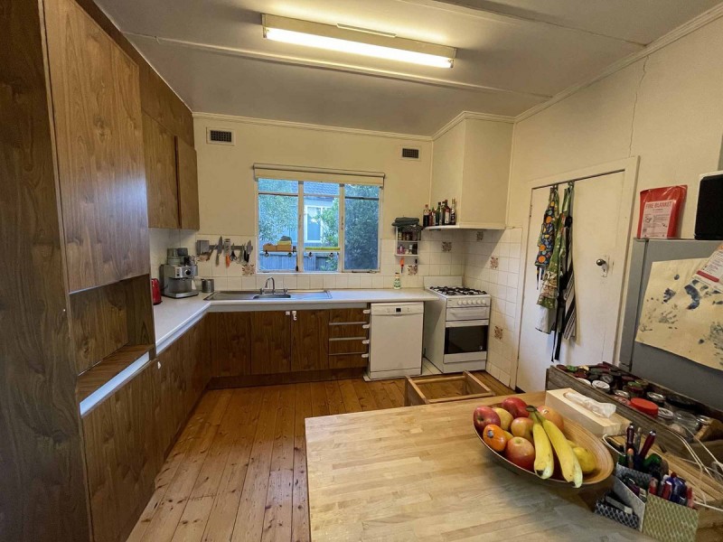 1/14 Crete Avenue, Ashburton VIC 3147