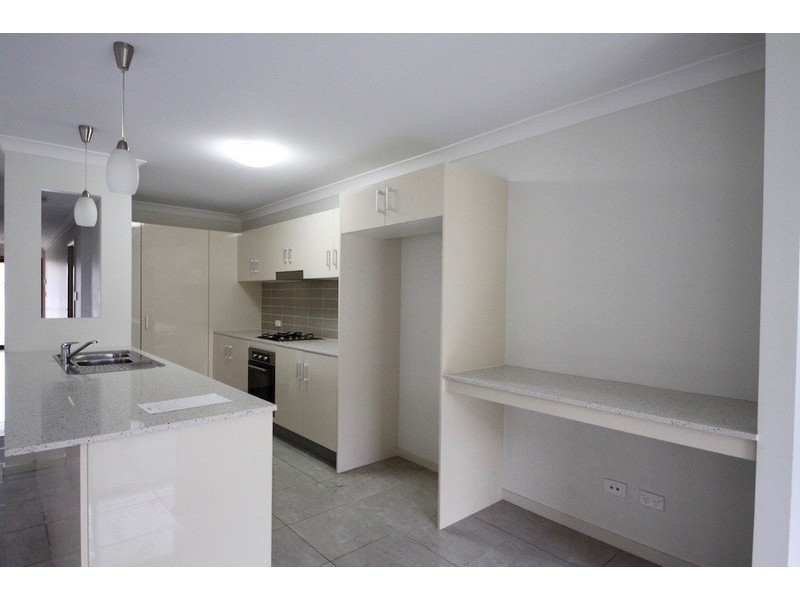 45 Morris Crescent, Bellbird Park QLD 4300