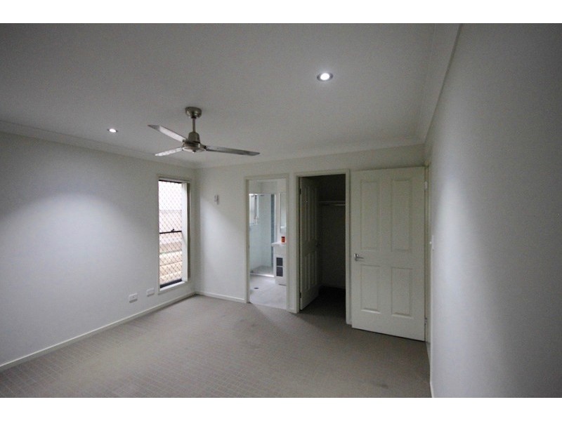 45 Morris Crescent, Bellbird Park QLD 4300