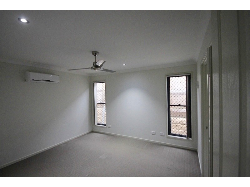 45 Morris Crescent, Bellbird Park QLD 4300