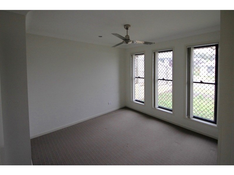 45 Morris Crescent, Bellbird Park QLD 4300