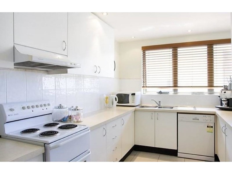 2/28 Ventura Street, Sunrise Beach QLD 4567