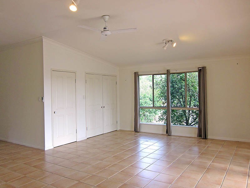 1/1 Braithwaite Court, Cannonvale QLD 4802