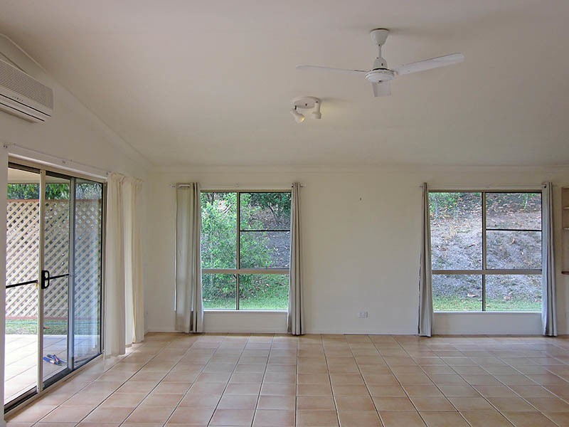 1/1 Braithwaite Court, Cannonvale QLD 4802