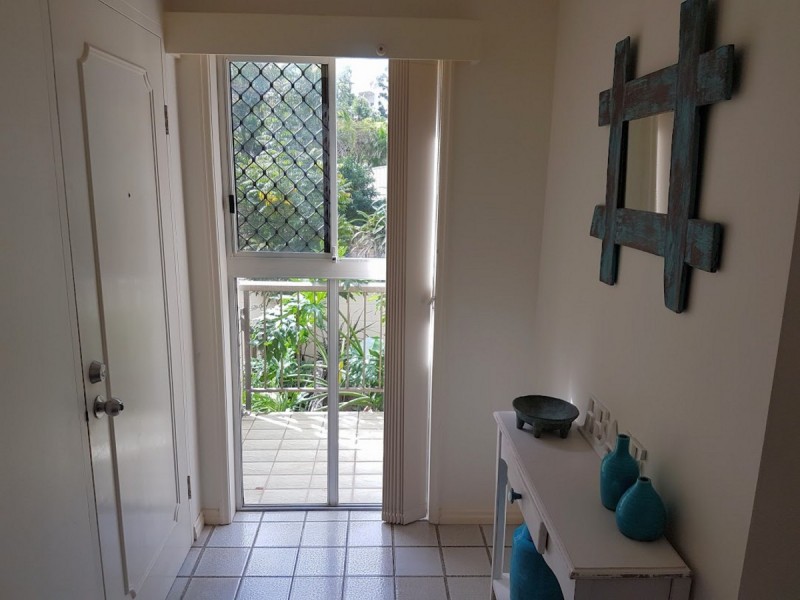 2/9 Riverview Parade, Surfers Paradise QLD 4217