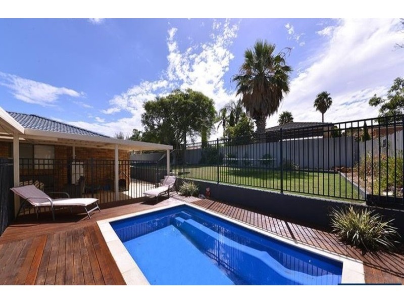 26 Pioneer Drive, Edgewater WA 6027