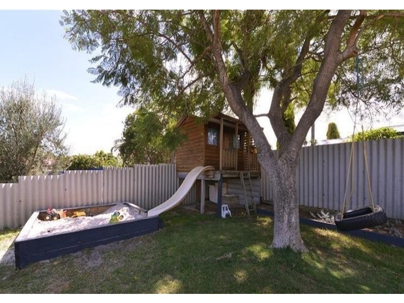 26 Pioneer Drive, Edgewater WA 6027