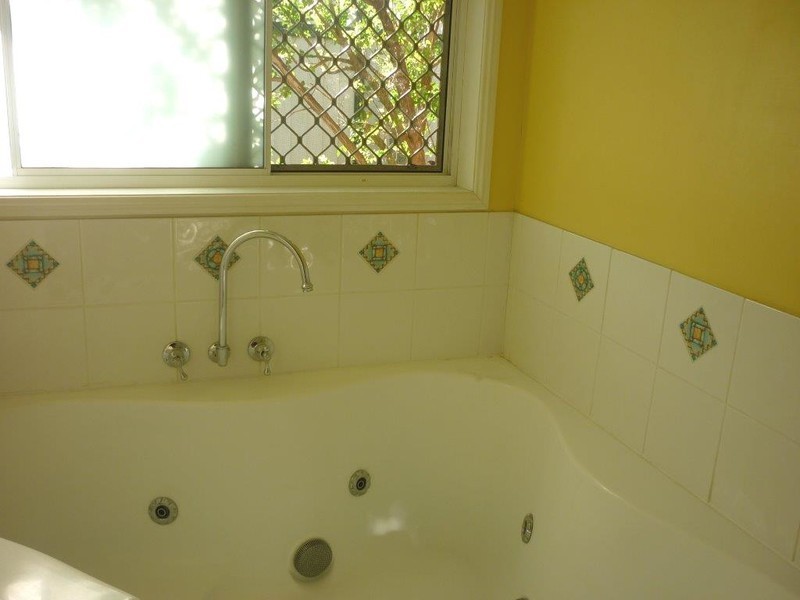 2/6 Coventry Court, Labrador QLD 4215