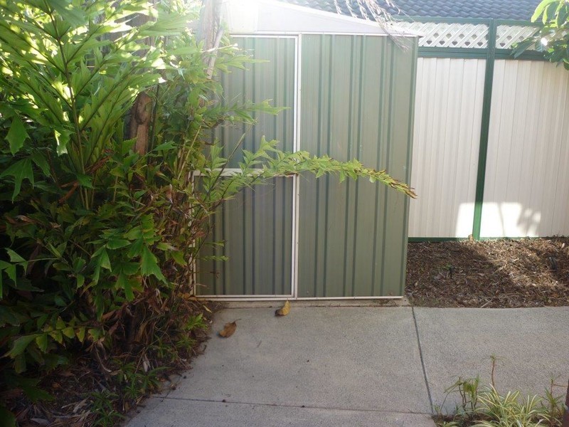 2/6 Coventry Court, Labrador QLD 4215