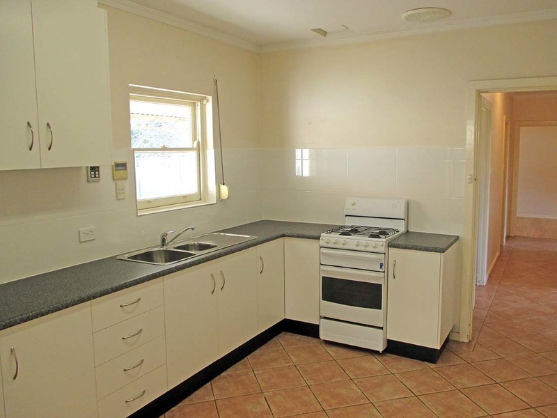 4 Cedar Avenue, Flinders Park SA 5025