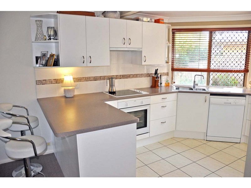 3/19 Griffith Road, Scarborough QLD 4020