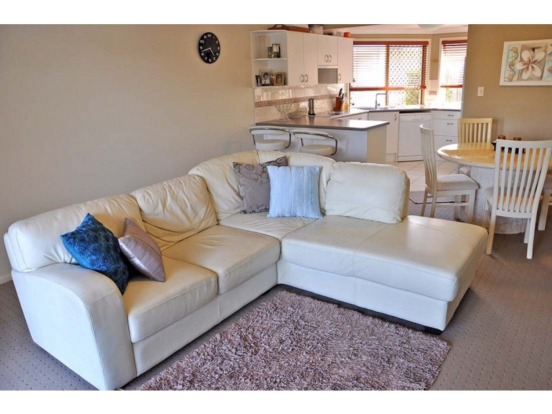 3/19 Griffith Road, Scarborough QLD 4020