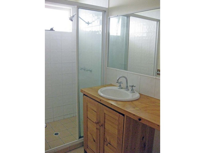 3/24 Bullimah Avenue, Burleigh Heads QLD 4220