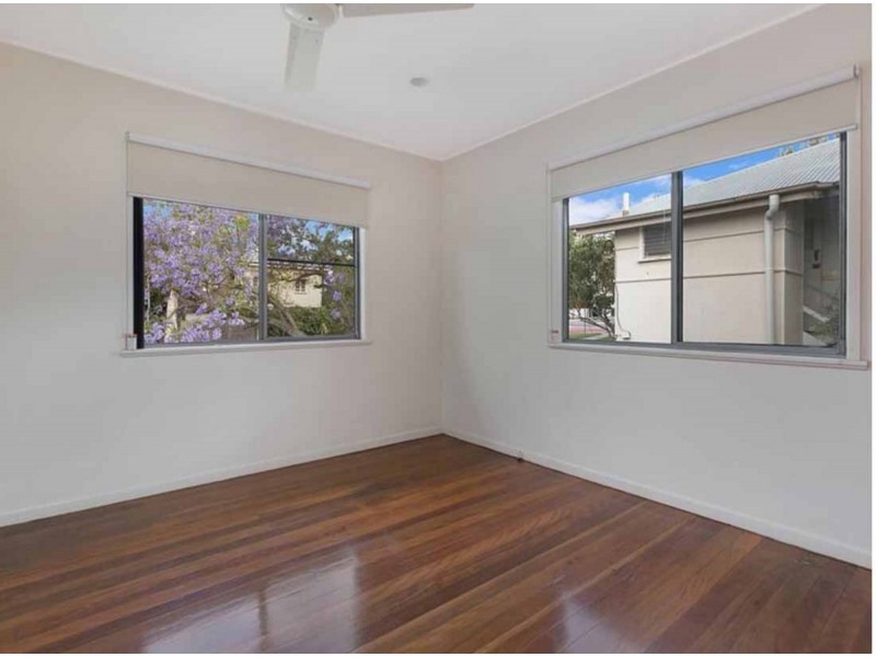 95 Smallman Street, Bulimba QLD 4171