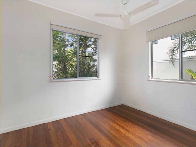 95 Smallman Street, Bulimba QLD 4171