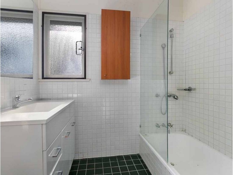 95 Smallman Street, Bulimba QLD 4171