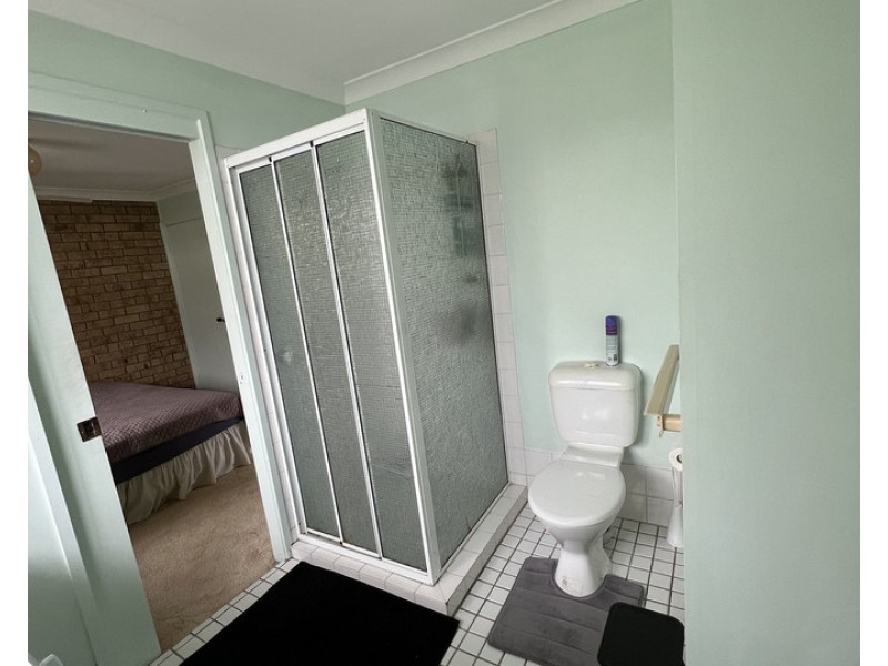 2/52 Musgrave Avenue, Southport QLD 4215