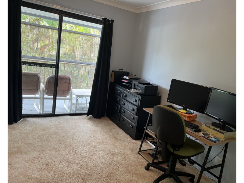 2/52 Musgrave Avenue, Southport QLD 4215