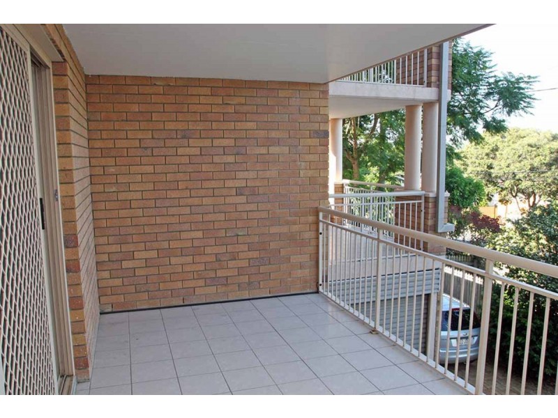 3/52 Crump Street, Holland Park West QLD 4121