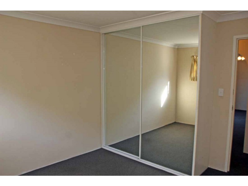 3/52 Crump Street, Holland Park West QLD 4121