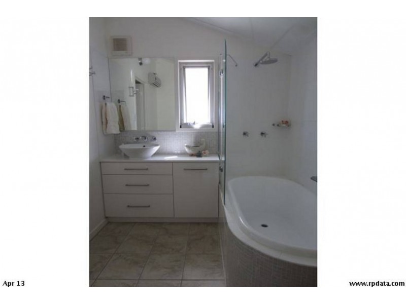 76a Ellen Street, Woody Point QLD 4019