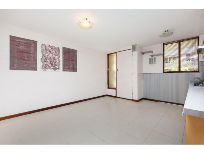 10B/19 Herdsman Parade, Wembley WA 6014