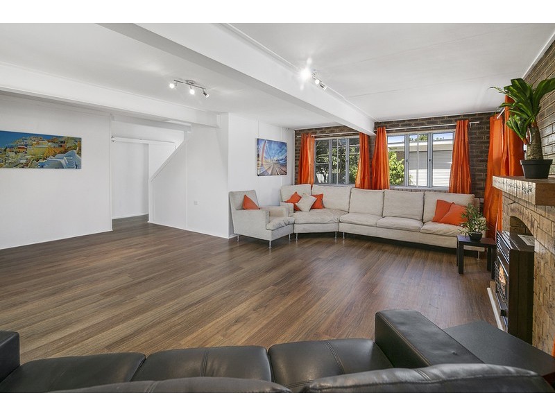 19 Blackwood Street, East Ipswich QLD 4305
