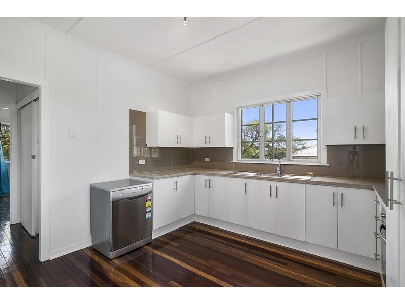 19 Blackwood Street, East Ipswich QLD 4305
