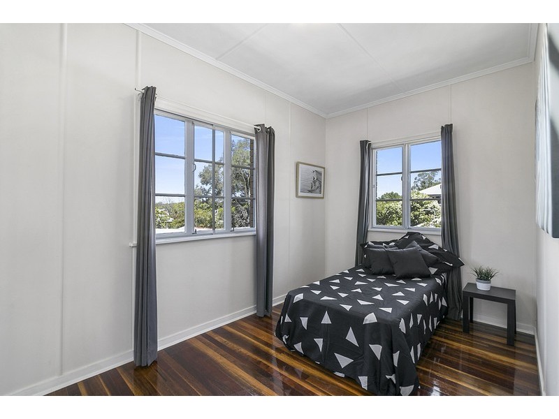 19 Blackwood Street, East Ipswich QLD 4305
