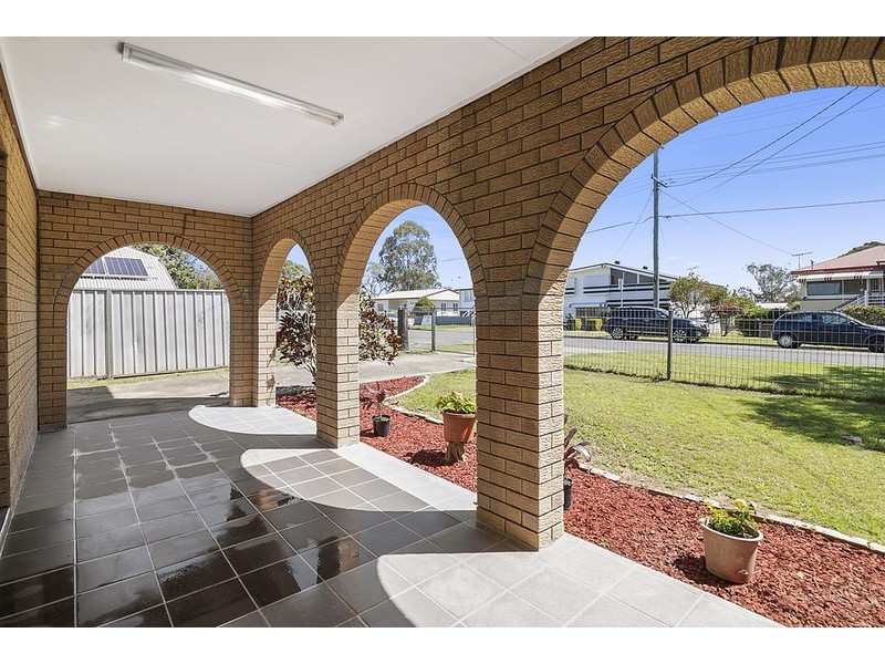 19 Blackwood Street, East Ipswich QLD 4305