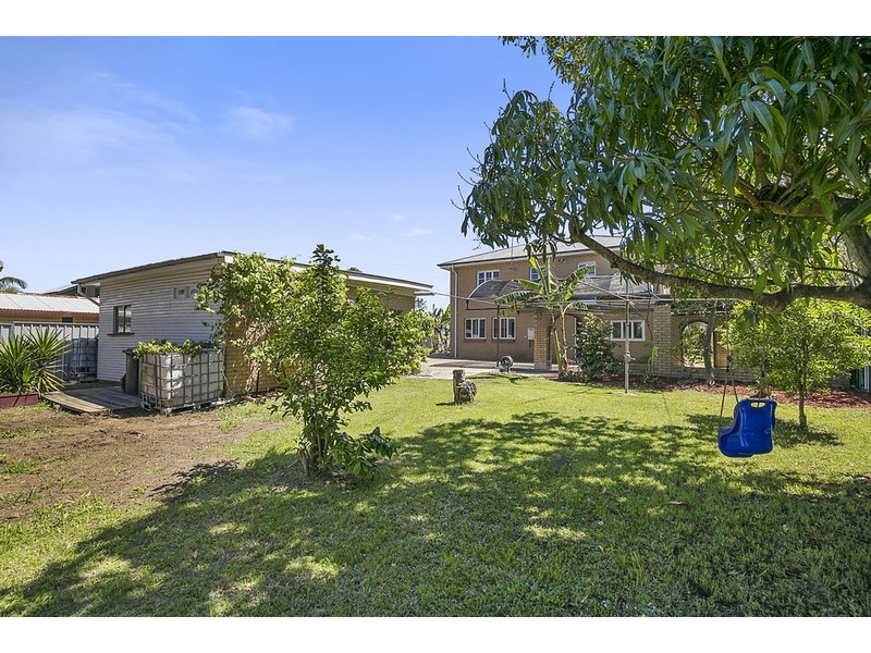 19 Blackwood Street, East Ipswich QLD 4305