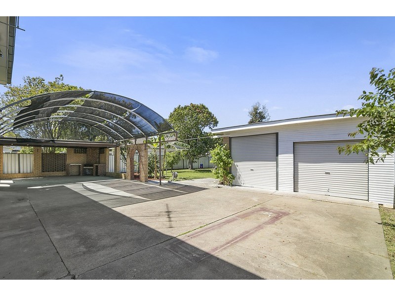 19 Blackwood Street, East Ipswich QLD 4305